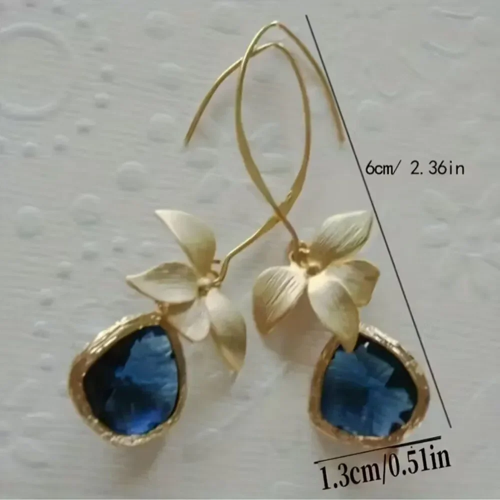 Earrings Sapphire Blue & Gold Orchid Catching Light Reflections 
